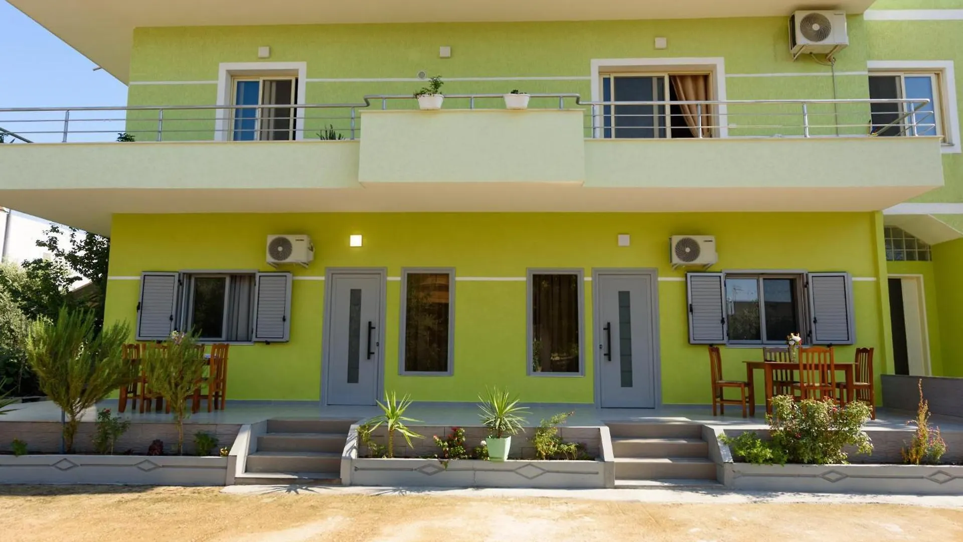 Vila 42 Vlorë Albania